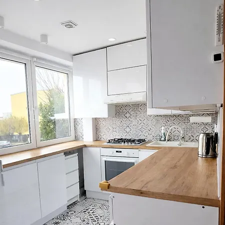 Apartment Komfortowe Mieszkanie Z Pelnym Wyposazeniem Mikolaja Kopernika